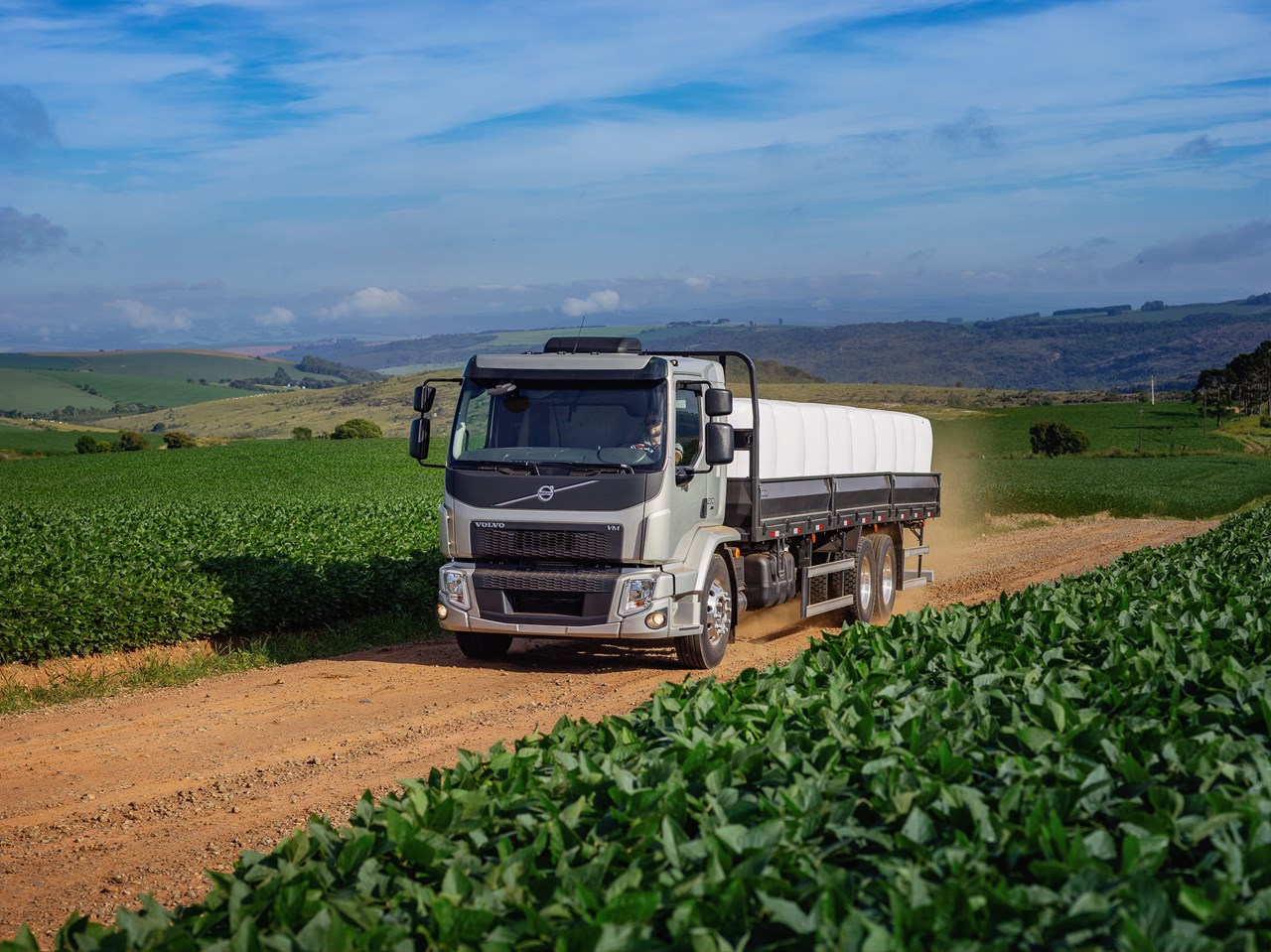 Volvo VM - Nors Caminhões e Ônibus Brasil São Paulo